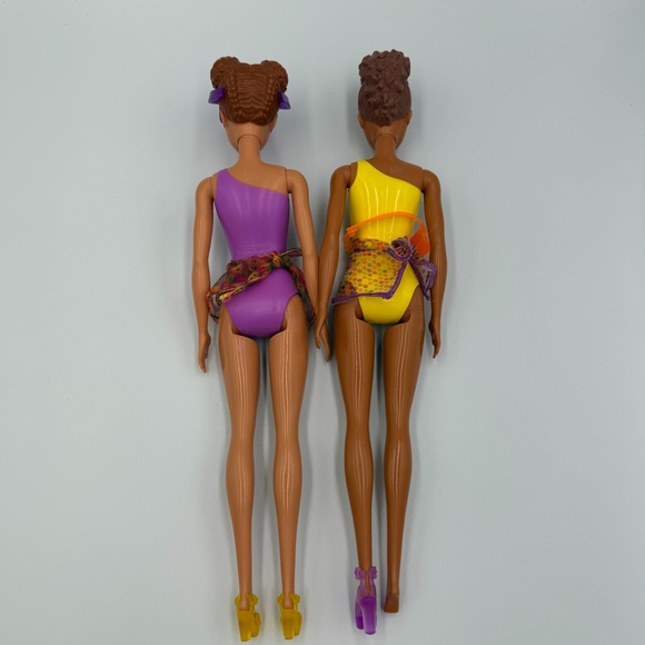 BARBIE Mattel Color Reveal Fashion Doll with Colorful Wrap - Picture 5 of 7